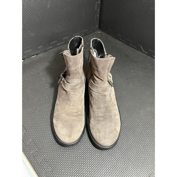 Aquatalia Sophie Suede Graphite Gray Moto Boots Bootie Size 9 Womens Biker - Picture 2 of 8